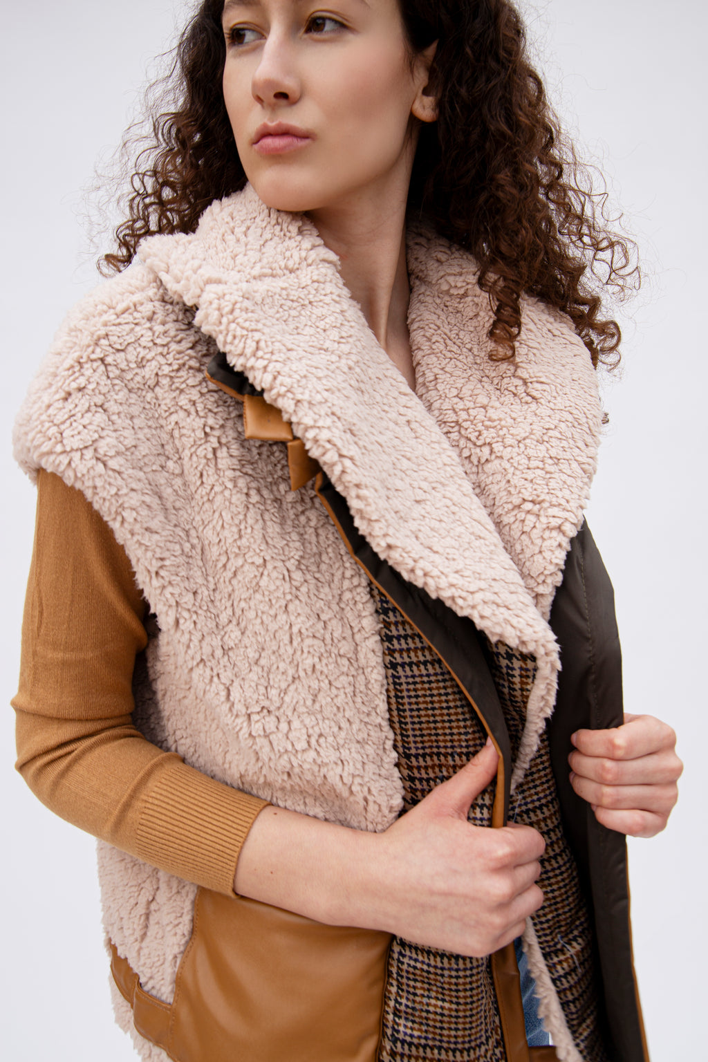 Olea Vest